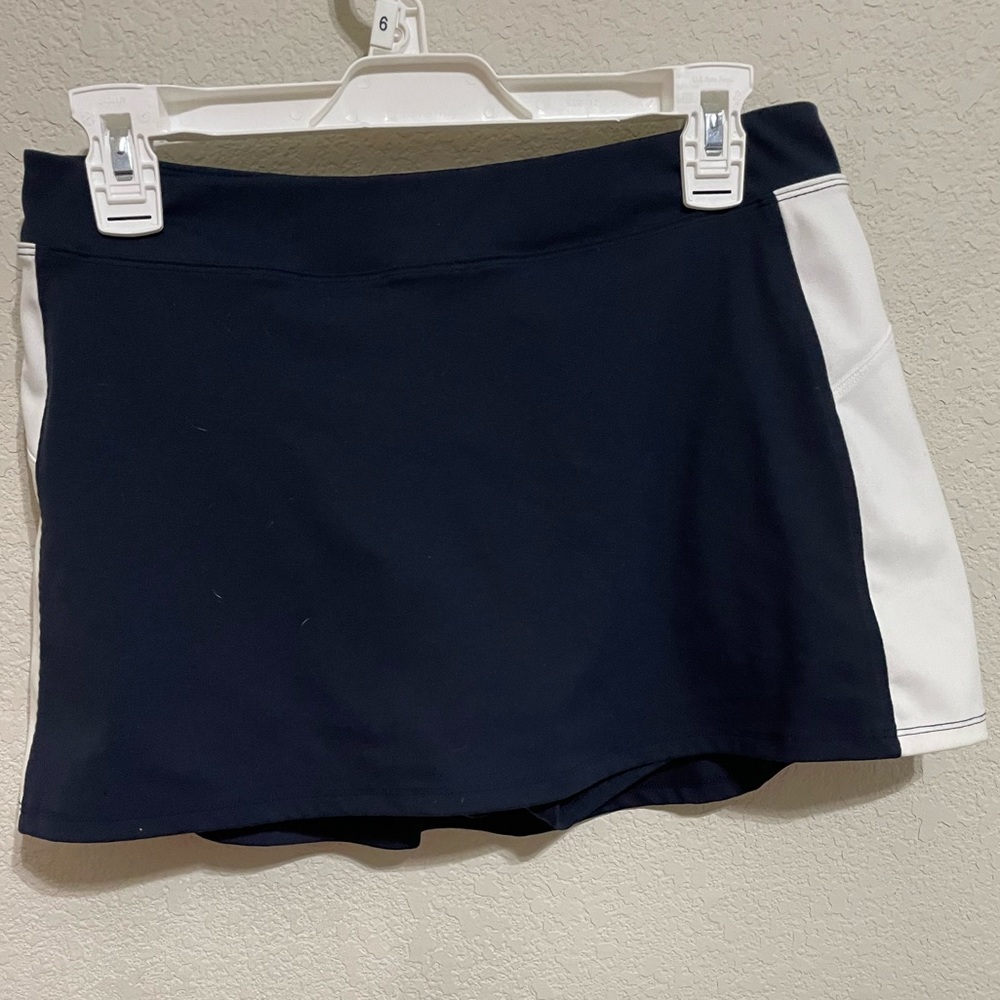 Blue mini tennis skirt 💙🤍